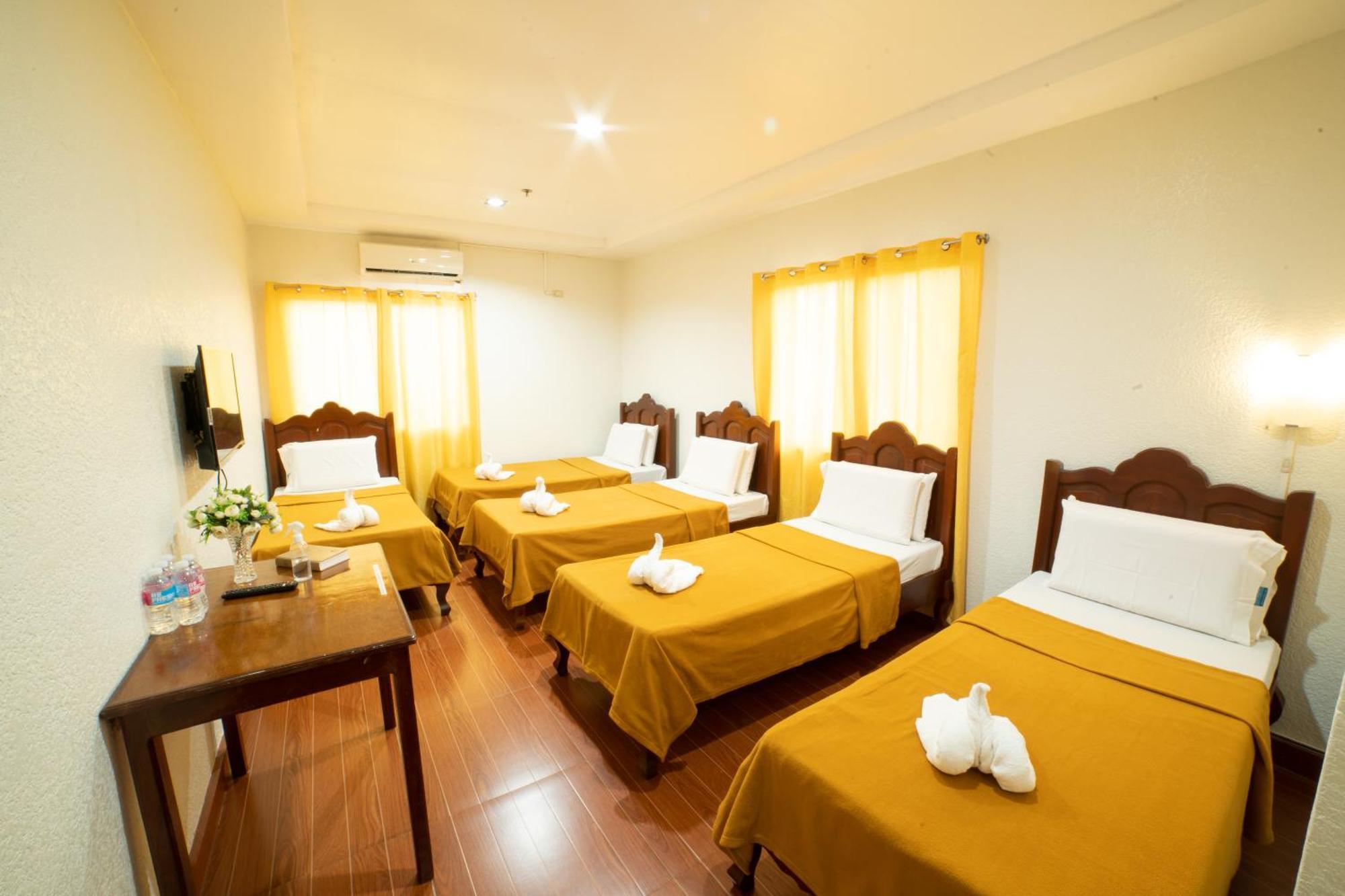 คาซานา สวีท Hotel Puerto Princesa ภายนอก รูปภาพ