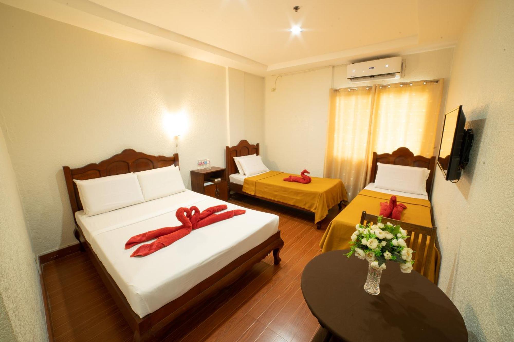 คาซานา สวีท Hotel Puerto Princesa ภายนอก รูปภาพ